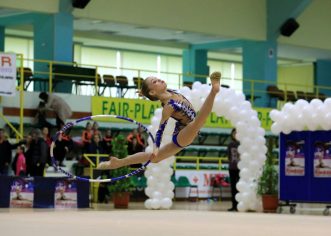 Gimnastele de la ritmică iau startul la Budapesta