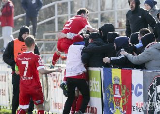 UTA îşi ia avânt cu minerii, înaintea Derby-ului Vestului
