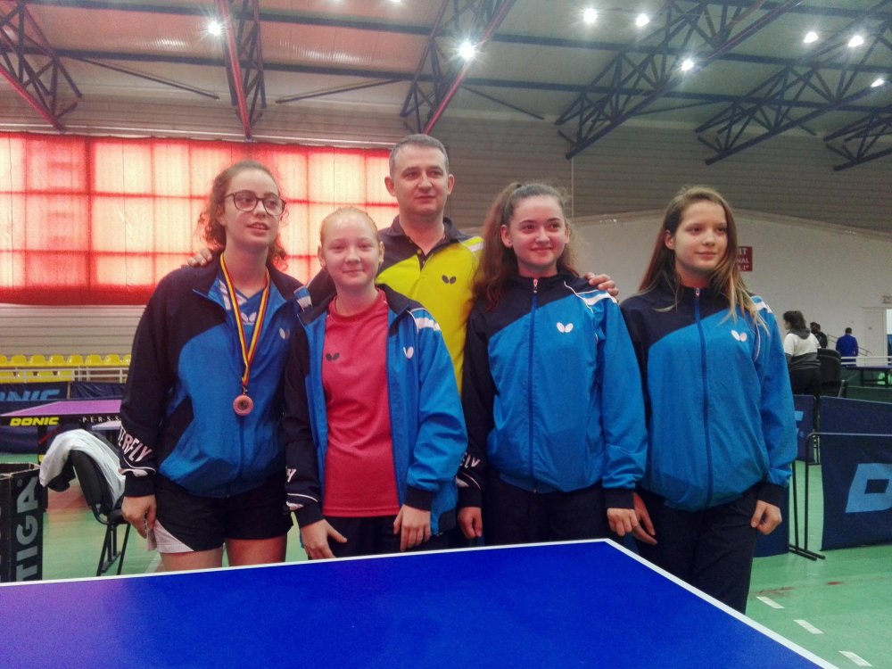  Aradul are două cadete la lotul naţional de tenis de masă
