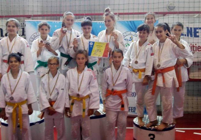 Medalii pe tatami, la Naţionalele de judo sub 13 ani