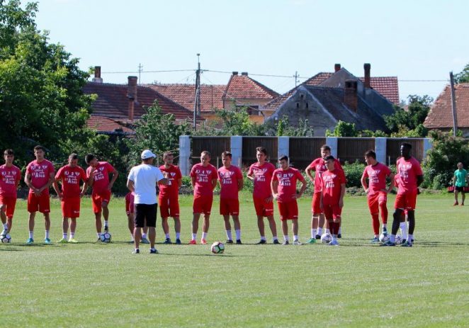 UTA a dat startul cantonamentului pe plan local