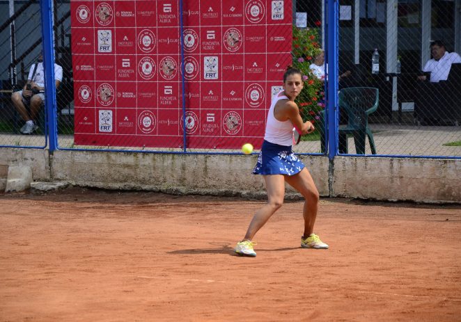 Tenismenele tricolore sunt în formă pe zgura de la Activ