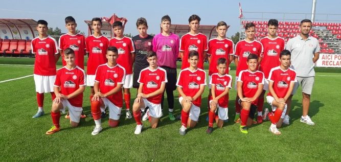 Viitorul şi Atletico, victorii juvenile în fotbalul arădean