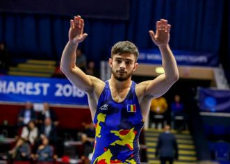 Luptătorul Mihai Mihuţ e medaliat cu bronz mondial