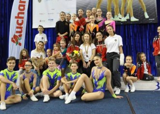 Succese arădene la Naţionalele de gimnastică aerobică