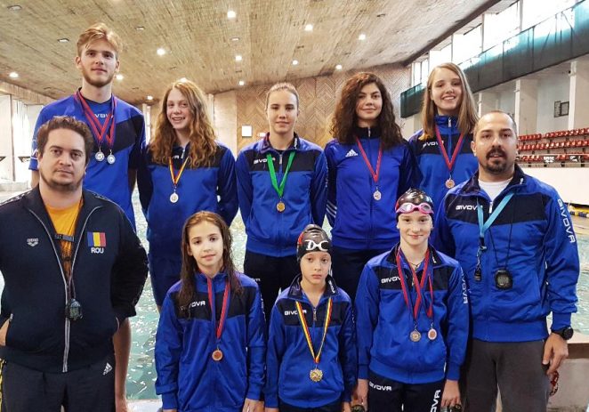 Înotătorii au urcat pe podium, la Cupa Aradului