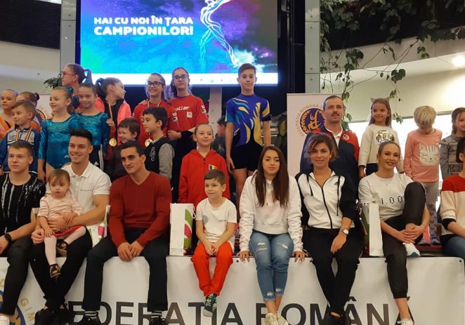 Marii campioni ai gimnasticii, primiţi cu căldură la Arad