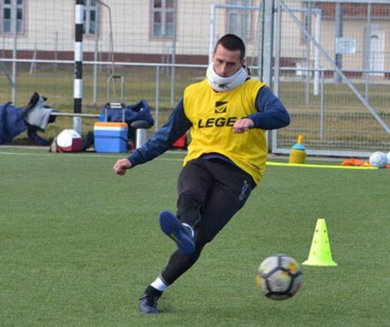 Lipova anunţă întăriri, dar şi-a împrumutat unul din atacanţi