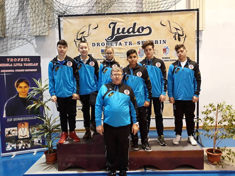  Judoka de la CSM Arad au confirmat la Cupa Severinului