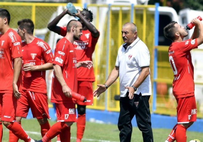 UTA se reuneşte luni, iar Enescu e ca şi plecat