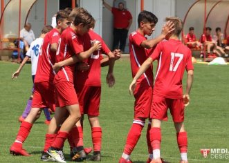 UTA şi Viitorul Arad, victorii importante la U15