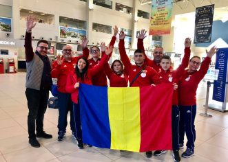 Krupla ia startul la Mondialul de haltere al cadeţilor