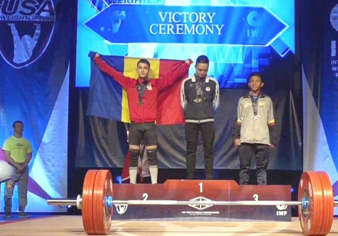 Aradul are triplu medaliat mondial de cadeţi, la haltere!