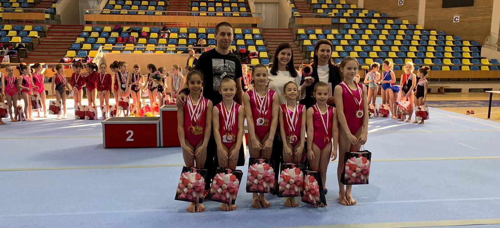  Micile gimnaste au cucerit medalii, la Cupa „Emilia Eberle”