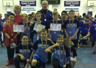 Şcoala „Avram Iancu” a câştigat Cupa „Moş Crăciun”