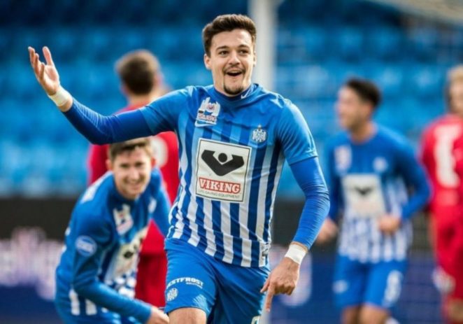 Adrian Petre a semnat cu FCSB! UTA încasează 20 la sută din suma de transfer