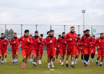 UTA şi FCC Baschet Arad şi-au amânat revenirea la antrenamente
