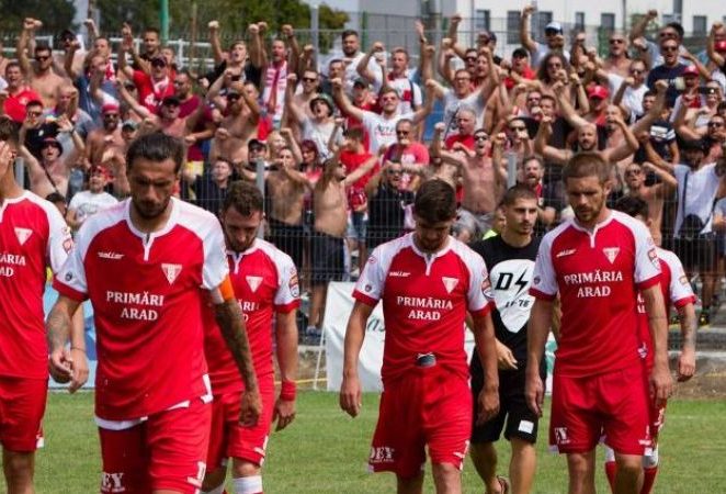 UTA, ca şi “executată” de FRF: play-off în “6”, cu înjumătăţire de puncte!