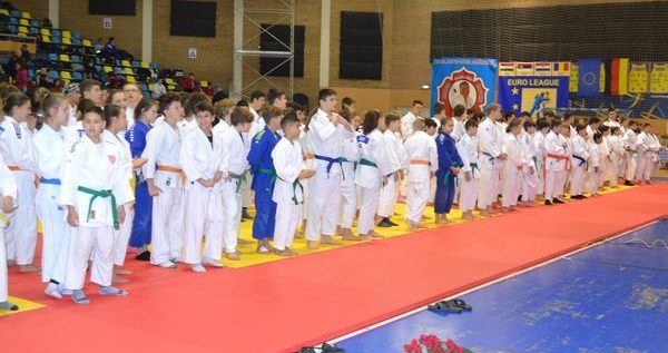 Șase medalii naționale pentru CSM Arad la judo