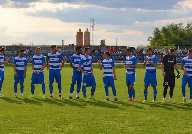 Şoimii Lipova a câştigat primul amical estival, în faţa hunedorenilor