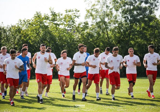 UTA a dat startul operaţiunii Liga 1! 24 de jucători la reunire, dar vor mai fi noutăţi