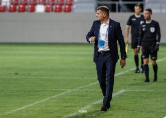 Balint nu se consideră „un antrenor rigid”. UTA rămâne activă, în mercato