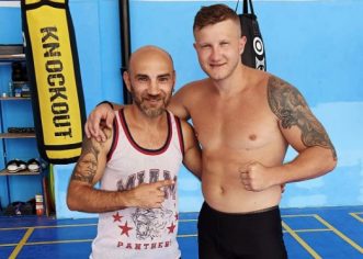 Edi „The Blitz” Gafencu revine în ring! Fighterul arădean îi acordă revanşa lui Mihăilă