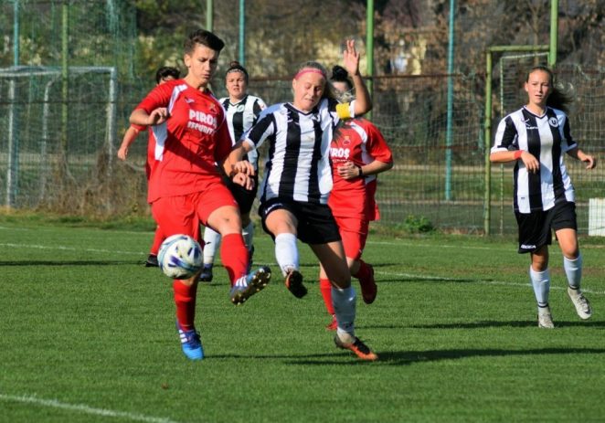 „Leoaicele” de la Piroş au defilat în faţa debutantei Fair-Play