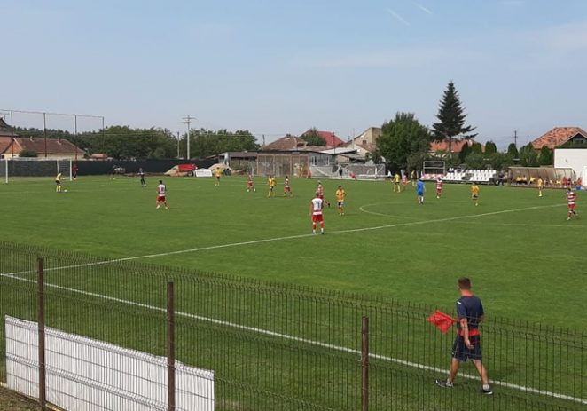 Al treilea amical Ripensia – Şoimii Lipova, miercuri, în Ciarda Roşie