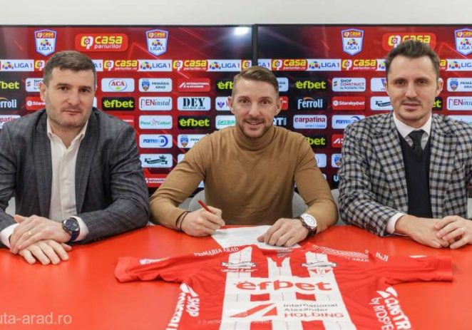 Liviu Antal a semnat pentru UTA Arad