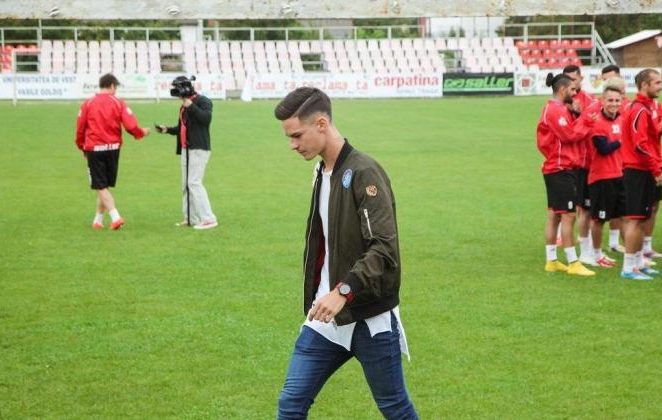 Culisele afacerii Dennis Man: UTA, ţepuită de Becali cu 150 de mii de euro?!