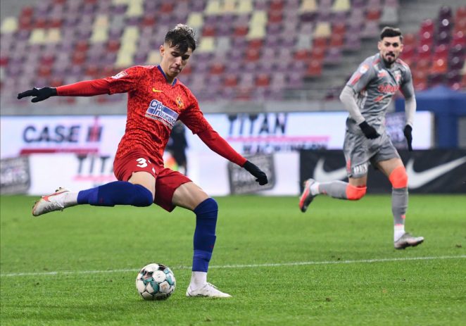 UTA scapă de „perla” lui Gigi Becali! FCSB trimite mulţi jucători la echipa a doua