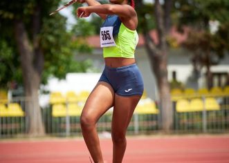 Trei atleţi arădeni, cinci medalii la Campionatul Naţional de aruncări lungi!