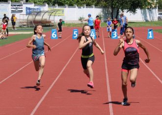 Aproape 200 de mici atleţi s-au întrecut într-un veritabil festival, la Arad
