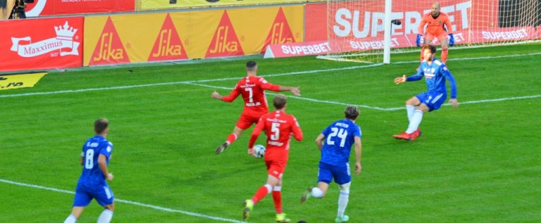 Victorie, iar visul pentru play-off continuă! UTA – FCU Craiova 1-0 (1-0)