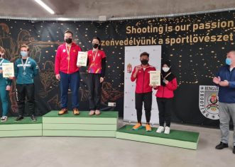 Pistolarii arădeni Daria Haristiade şi Luca Joldea, medaliaţi cu aur la Marele Premiu al Ungariei