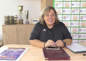 Şefa tirului românesc, arădeanca Lucia Mihalache: „2021 a fost de excepţie!” Doi pistolari arădeni, printre laureaţii anului!