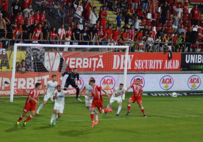 FCSB – UTA, un duel în care arădenii vor să regăsească drumul spre gol