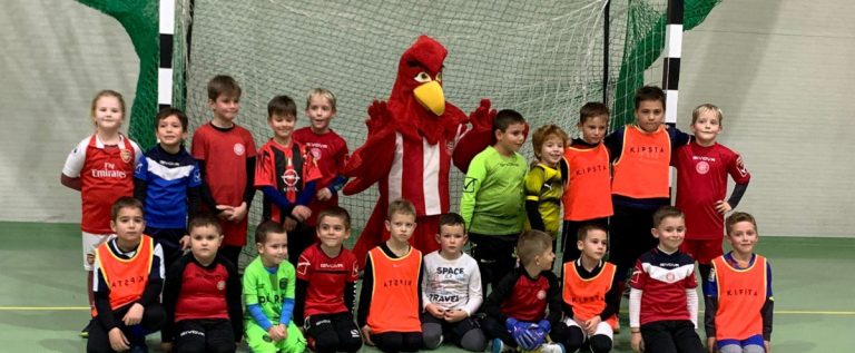 Viitorul Arad livrează „fotbal pe pâine”! Cadouri pentru cei mici, de Crăciun