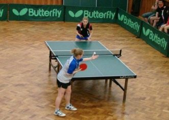 Sezonul de tenis de masă debutează la Dumbrăviţa, competiţiile interne ocolesc Aradul!