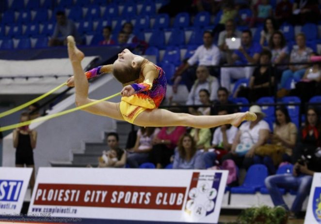 Patru gimnaste de la CSM Arad vor fi eligibile pentru lotul naţional de ansamblu senioare!