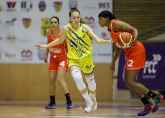 Săptămână importantă pentru „galben-albastre”: miercuri au test cu alte „studente”, dar marele examen e în Sătmar!