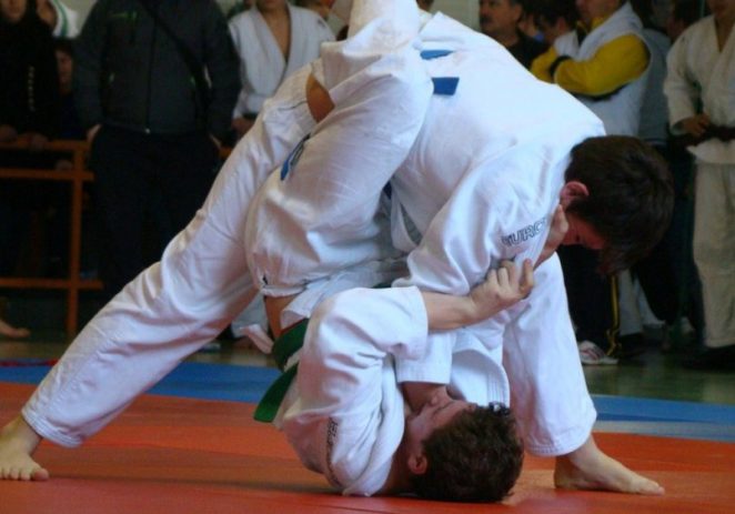 Peste 400 de judoka se vor întrece în weekend la Arad, la Naționalele U18