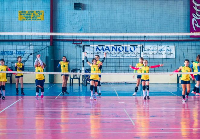 Şoimii Lipova este lider autoritar la minivolei feminin, victorii pe linie pentru echipa profesorului Petracovschi!