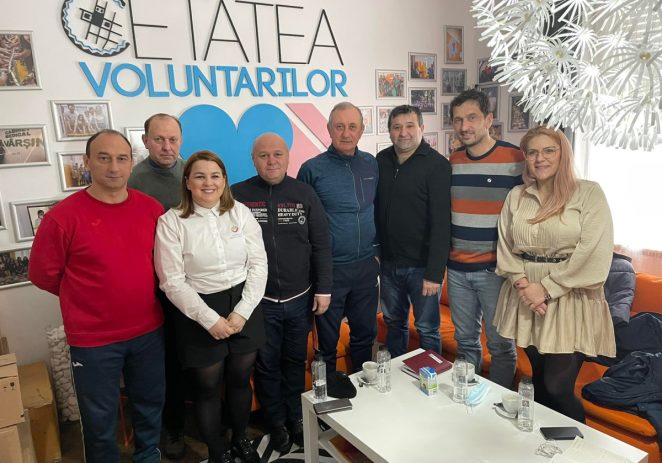 Cetatea Voluntarilor renovează şi o bază sportivă: “CSŞ Gloria Arad va avea vestiare noi în Subcetate”