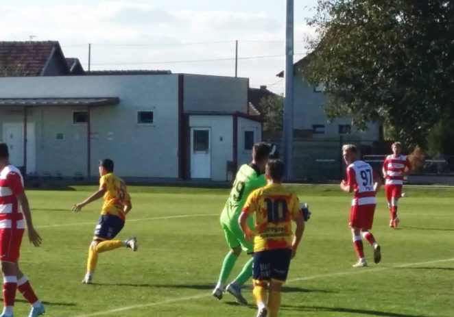 Lipova şi Crişul încep play-off-ul din „C8” pe terenul rivalelor timişene!