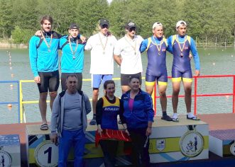 Kaiaciştii CSM-ului arădean au vâslit pentru medalii naţionale pe lacul Bascov