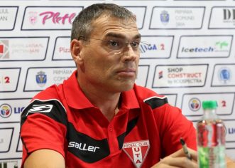 Meszar amână afacerea vânzării clubului: „UTA este o doamnă sensibilă!” Poenaru aşteaptă să fie instalat, oficial, antrenor