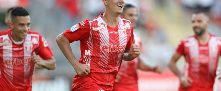 UTA a bătut palma cu FCSB pentru Miculescu, în contul a unui milion de euro!