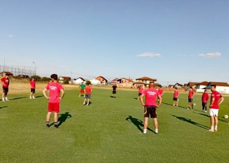 Viitorul caută primul succes în play-off-ul Ligii 3, duel arădean în play-out!